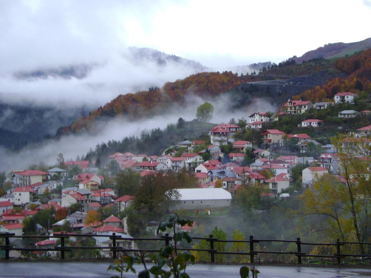 Valia Calda Hotel Perivoli  Luaran gambar