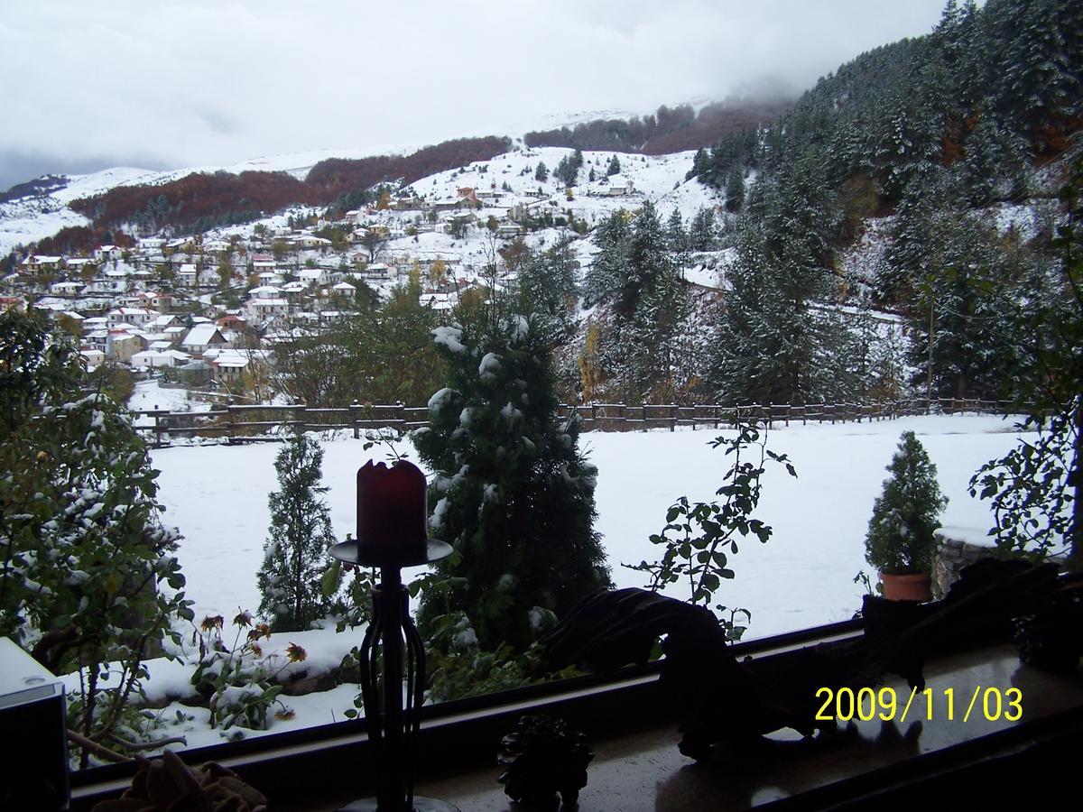 Valia Calda Hotel Perivoli  Luaran gambar